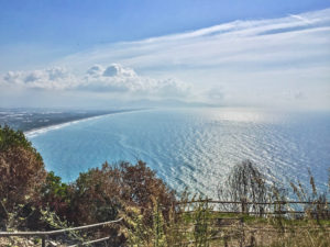 Terracina e Il Tempio Di Giove Anxur