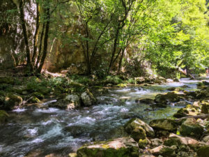 Le Cascate Del Laghetto Di San Benedetto