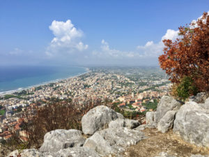 Terracina E Il Tempio Di Giove Anxur