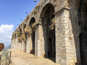 Terracina E Il Tempio Di Giove Anxur