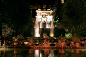 Villa d'Este di Notte