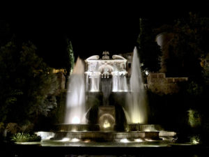 Villa d'Este di Notte