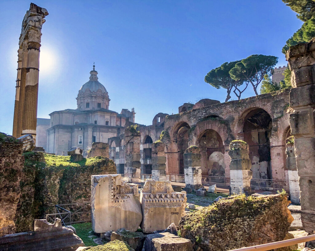 Fori Imperiali di mattina